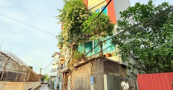 Bán NR mặt tiền quyền lực, DT 57m2 x 6T, 4PN, giá 8 tỷ, phố Miêu Nha, Tây Mỗ, Nam Từ Liêm