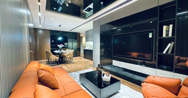 Chung cư cao cấp Star Tower 3 phòng ngủ* 120m2 full nội thất giá 8.6 tỷ