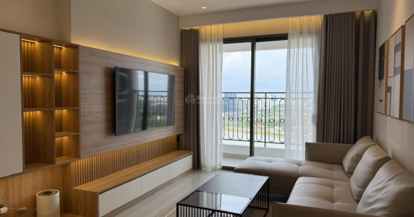 Chính chủ cần bán gấp CC Riva Park, có sổ hồng DT 103m2. 3PN, 2WC giá 5.5 tỷ LH: 0936 449 *** Hân