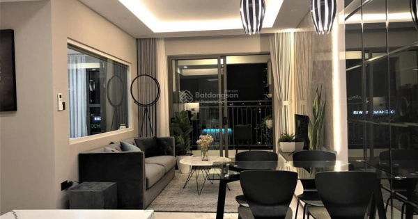 Bán căn hộ The Everrich 1, Quận 11, 116m2, 2pn, tầng cao, nhà đẹp, giá 6,5 tỷ. LH: 0933 722 *** Kiểm