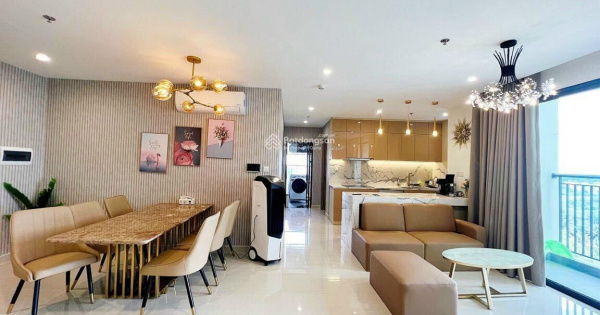 Bán căn hộ Hateco Laroma 80 m2, 2 PN, tầng cao, ban công hướng Đông, full nội thất xịn, giá 10,5 tỷ