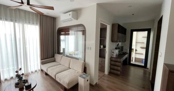 Chính chủ bán 2PN (1VS), DT: 54.7m², giá 3.888 tỷ bao phí, tầng view đẹp tại Imperia Smart City