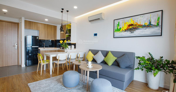 Bán căn Republic Cộng Hòa 1PN/50m2, full nội thất view sân bay, giá bán 2,5 tỷ. LH 0906 722 ***