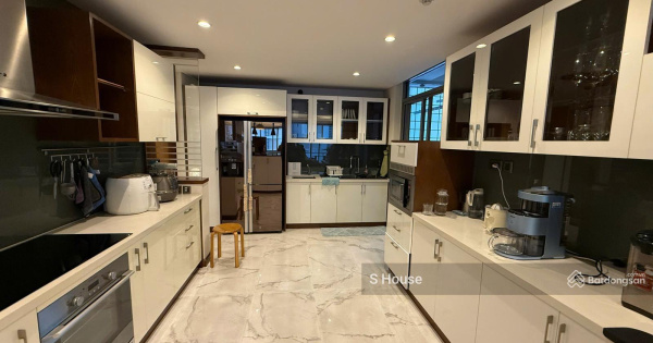 Tin trực tiếp chính chủ - 3 phòng Ngủ Estella 171m2 - Gía 17,9 tỷ - Nội thất đính kèm bài topic