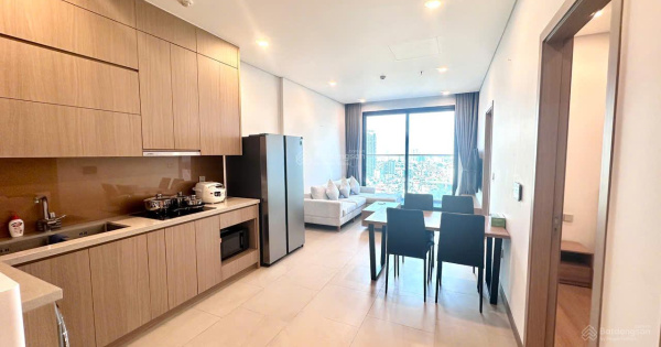 Chính chủ cho thuê căn hộ - Epic Tower Duy Tân, 70m2, 2PN, full, 24tr. LH: 0899 511 ***