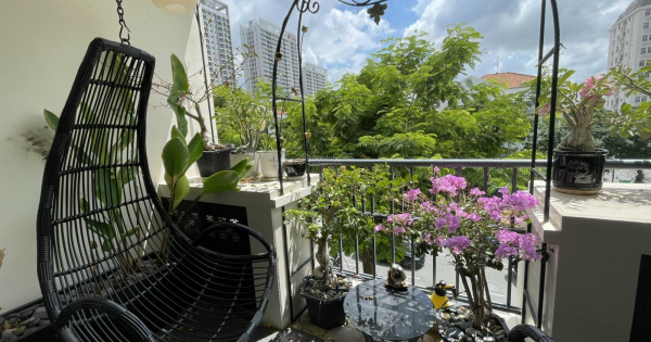 Bán Cảnh Viên 2 - view công viên hướng Đông Bắc - giá 9.5 tỷ có sổ