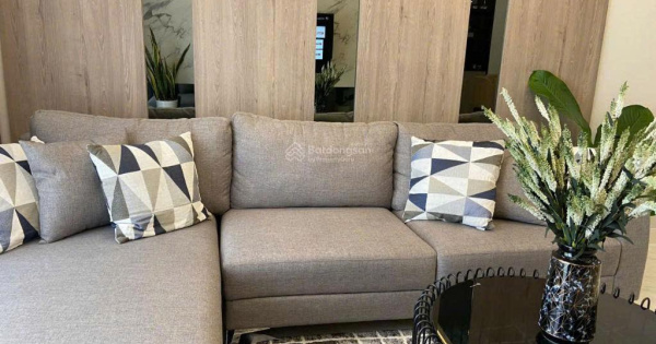 Cho thuê CH Midtown Phú Mỹ Hưng, Q7. 135m2, 3PN + 3WC, view sông, nội thất cao cấp, giá chỉ 45 tr