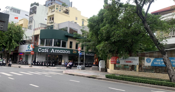 Nhà Nguyễn Văn Thủ Q1, Hẻm Rộng Thoáng Sáng, 52m2 Dân Xây 5 Tầng, Kinh Doanh & Ở, SĐCC, Chỉ 11 Tỷ