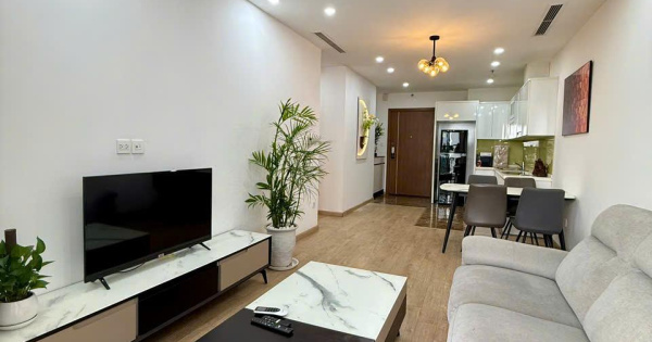 Bán căn hộ Florence Mỹ Đình 81.6m², 3PN, 2VS, full đồ, có lốt ô tô, giá 6.5 tỷ, thương lượng