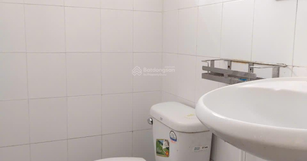 Bán gấp chung cư Him Lam Đồng Diều, P4, Q8 thang bộ lầu 1 DT 75m2, 2PN, 1WC giá bán 2.7 tỷ