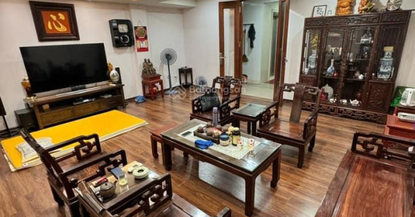 Bán nhà phân lô Hoàng Cầu - Đống Đa, 55m2 - MT 6m - 6 tầng thang máy - ô tô tránh, giá 19.5 tỷ