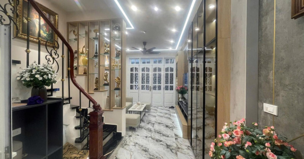 Chính chủ gửi bán nhà siêu phẩm tại Tân Mai - Hoàng mai- siêu phẩm ngõ thông cách ôtô đỗ 10 m