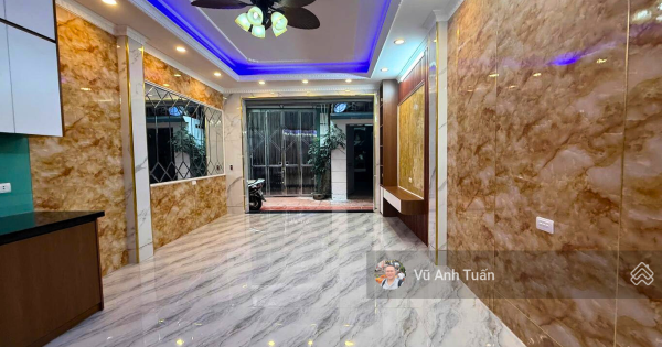 Bán nhà Tam Trinh 42m2 - 6 tầng thang máy - 2 mặt ngõ - nhà mới - gần ô tô - 10.1 tỷ