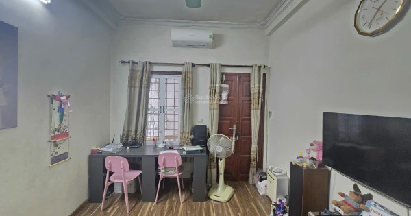 Bán nhà mặt ngõ Láng Hạ - dân xây - ngõ thông, gần phố - giá cực tốt - tiện ích ngập tràn