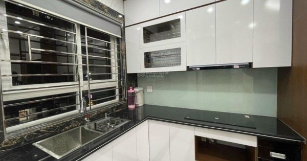 Bán căn hộ chung cư 17T2 giá cực chất 7,5 tỷ, 120m2 tại Hoàng Đạo Thúy - 0988 579 ***