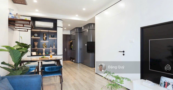 Tôi bán căn Hanoi Center Point, 64m2 thiết kế 2 ngủ, tầng trung, BC: Đông Nam thoáng mát giá 5tỷ9