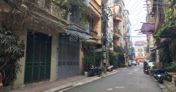 Em xin giới thiệu tới anh chị nhà Phân Lô - hai xe hơi tránh - Phố Lạc Long Quân - DT:80m2 5 tầng