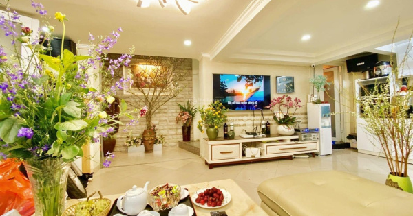 Bán căn hộ chung cư 24T tại Trung Hòa Nhân Chính, 8,4 tỷ, 125m2, 3PN, 2WC