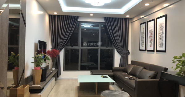 Cho thuê căn hộ 17T, Hoàng Đạo Thúy, Trung Hòa Nhân Chính, 153m2, 3 ngủ full đẹp giá chỉ 16tr/tháng