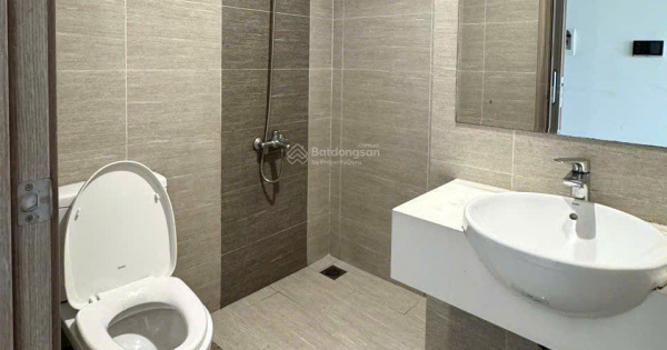 Studio Vinhomes br hoặc full nt giá tốt. Anh chị LH Quốc Anh Vinhomes xem nhà nhé 0705 996 ***