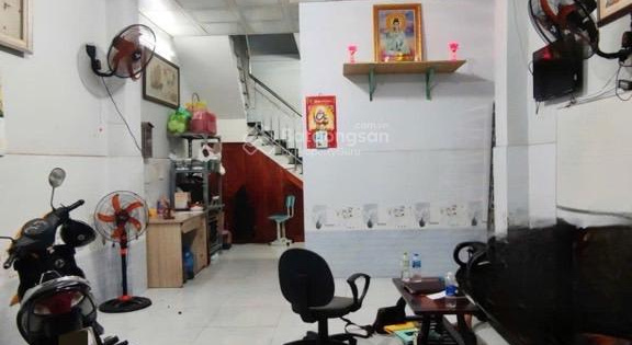 Bán nhà Bình Tân - 2 tầng - 75m2 - hẻm ôtô - ngay Tỉnh Lộ 10 - ngang 7m - không quy hoạch