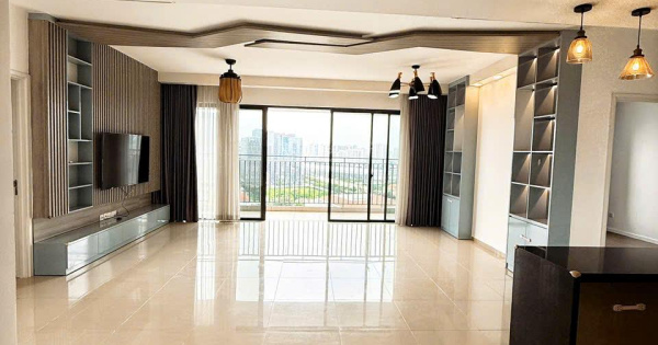 Cần tiền bán gấp căn hộ cao cấp The View Riviera Point gía 11 tỷ LH 0916 769 *** E Trang