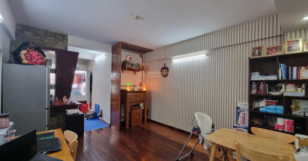 Cần bán gấp căn hộ Tôn Thất Thuyết Q4. DT 50m², 1 phòng ngủ, 1WC