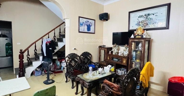 Giá đầu tư! Hoàng Ngân 69m2, 4 tầng, 12 tỷ, gần ô tô, sổ đẹp, đầu tư quá tốt