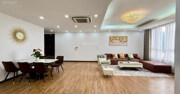 Bán căn góc 123m² chung cư Xuân Thủy - Cầu Giấy - có slot ô tô riêng