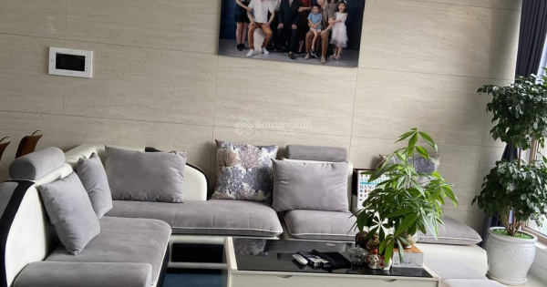 Bán căn hộ cao cấp Starlake, 110 m2, 3 PN, nội thất xịn, tầng cao, view đẹp, giá 15.3 tỷ