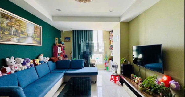 Bán căn hộ Remax Plaza, 4 tỷ, 120m2, 3PN, 2WC, view đẹp. LH: 0932 056 ***
