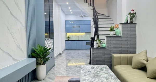 Bán nhà Trần Phú xây mới full nội thất ngõ thông oto đỗ gần 33m2 giá chỉ 7.8 tỷ