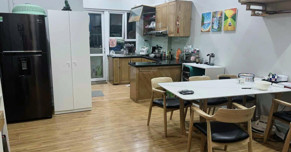 Tòa CT6 Xa La - 70m2 2 ngủ 2WC cần bán gấp - tầng trung - nhà đẹp - sổ hồng - giá 3.25 tỷ