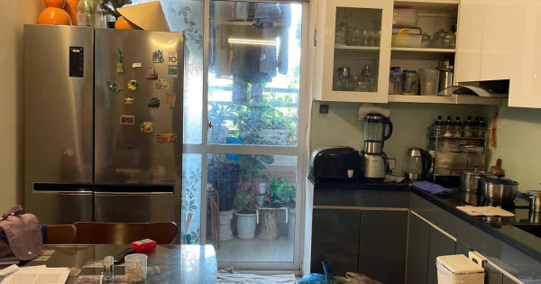 Bán CHCC CTI. 1 - 1B tháp B KĐT Vĩnh Hoàng. DT: 70m2. 2PN + 1WC. Giá: 4,6 tỷ. LH: 0964 835 ***