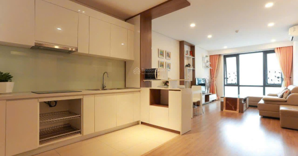 Chính chủ cho thuê 2 ngủ full đồ siêu đẹp hiện đại chung cư Mipec Long Biên giá 15 triệu:0916 393 ***