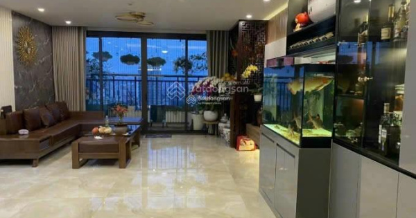 98m 3 ngủ 8,5 tỷ - Căn 4 phòng ngủ 148m2 13 tỷ C3 - Golden Palace 54 Lê Văn Lương