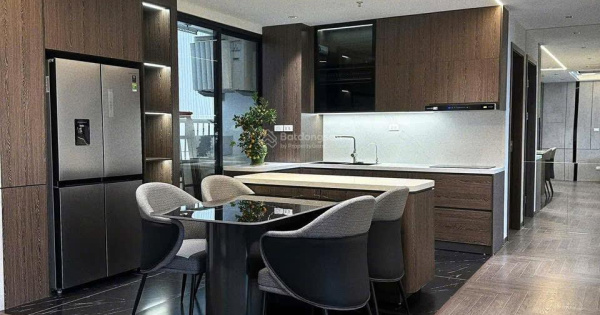 Chính chủ bán căn hộ 3 ngủ The Park Home, Thành Thái, Cầu Giấy, DT 125m2, giá 10,5 tỷ, view nội khu