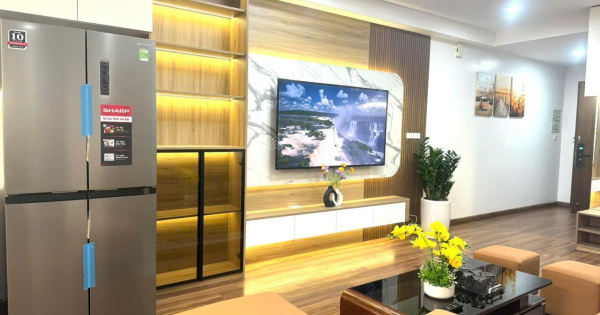 Chính chủ cần bán căn hộ 68m, 2 ngủ Chung cư Bea Sky Nguyễn Xiển, full nội thất, giá 5.1 tỷ