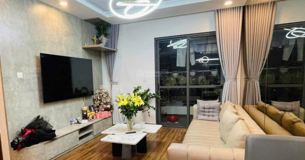 Chính chủ cần bán căn hộ The Harmona, DT: 81m2, 2PN - 2VS, giá: 4,22 tỷ, sổ hồng, LH: 0949 229 ***