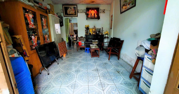 Nhà cấp 4 Linh chiểu ngay trung tâm Thủ Đức gần Vincom Tô Vĩnh Diện hẻm thông
