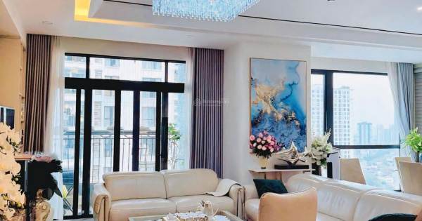 Chính chủ cần bán căn góc 4n3vs toà 24T1 Trung Hoà Nhân Chính, 160m2, nội thất đẹp, hướng mát