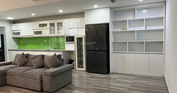 Cho thuê gấp CC 3PN, 2WC, 45 triệu, 147m2 tại Nguyễn Đức Cảnh, Tân Phong, Q7, HCM