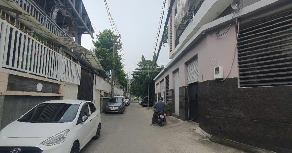 Bán nhà Lê Quang Định, P. 7, Bình Thạnh 7x14m, 4 tầng, có gara ô tô giá chỉ 12.5 tỷ