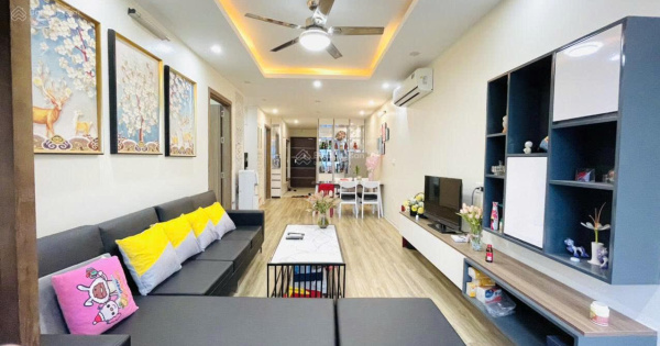 GoldSeason, Thanh Xuân, 2PN 2VS diện tích: 86m2, Full đồ 15 triệu/th. LH: 0343 359 ***