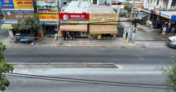 Cần bán 954 Huỳnh Tấn Phát P. Tân Phú Q7