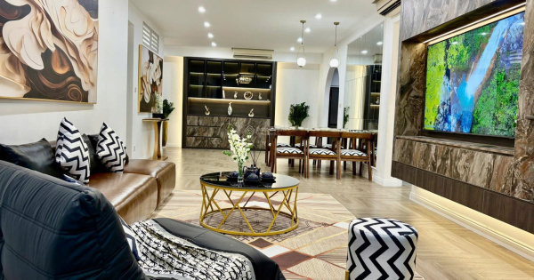 Chính chủ bán căn 2PN Hà Nội Center Point 27 Lê Văn Lương, full đồ, sổ đỏ, giá 7 tỷ, LH 0394 260 ***