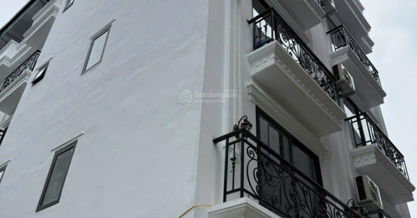 Cần bán nhà Thạch Bàn Long Biên Hà Nội