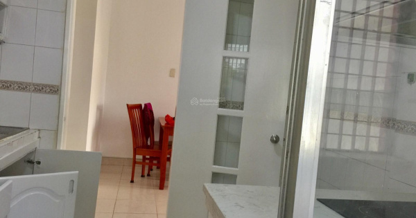 Cho thuê căn hộ chung cư Mỹ Cảnh căn góc 95m2 giá 14 triệu