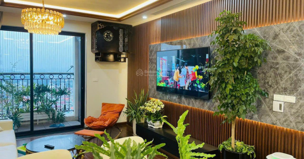 Chính chủ bán căn hộ RainBow Linh Đàm 3PN DT 93m2 giá 6,4 tỷ - full nội thất, thiết kế lại mới 100%