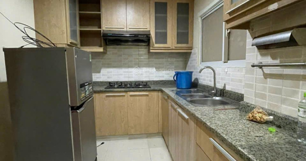 Bán căn hộ Tản Đà Court - đường Tản Đà, P11, Q5. DT 100m2, 3 PN, 2WC, sổ hồng, giá bán 5.2 tỷ